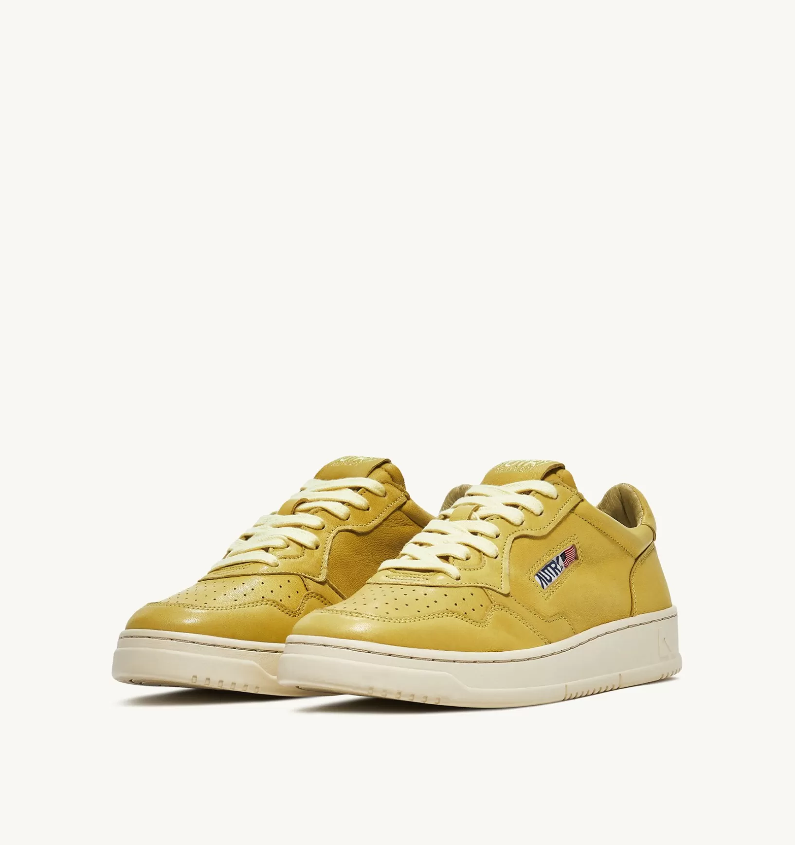 AUTRY Sneakers Medalist Low In Morbida Pelle Yellow Iris Di Capra^Donna Medalist