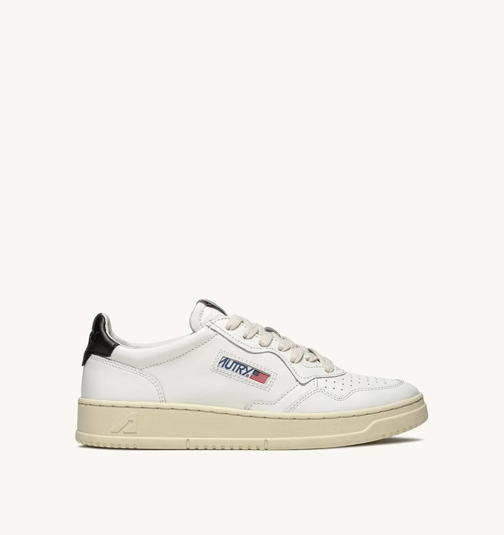 AUTRY Sneakers Medalist Low In Pelle Bianca E Nera^Donna Medalist