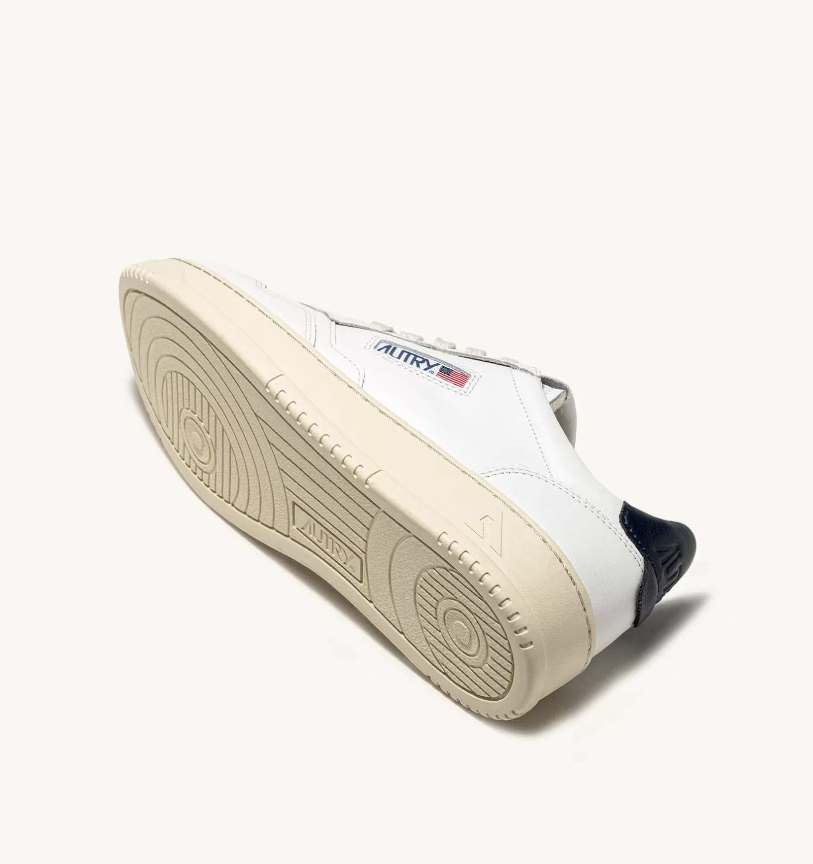 AUTRY Sneakers Medalist Low In Pelle Bianca E Space^Donna Medalist