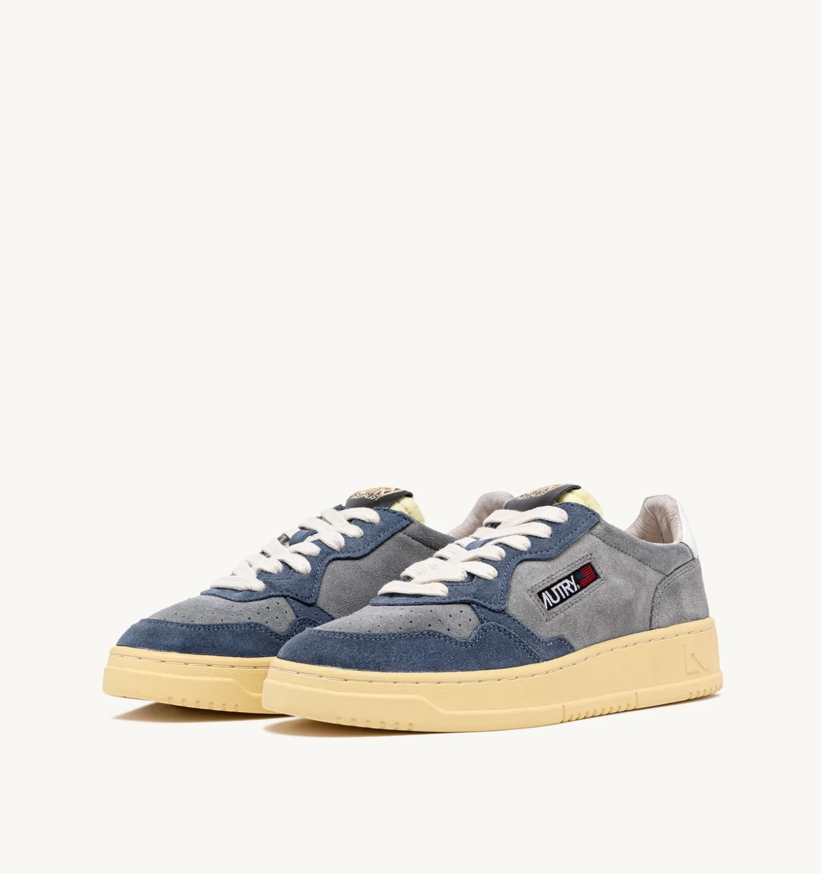 AUTRY Sneakers Medalist Low In Suede Grigio E Azzurro^Donna Medalist