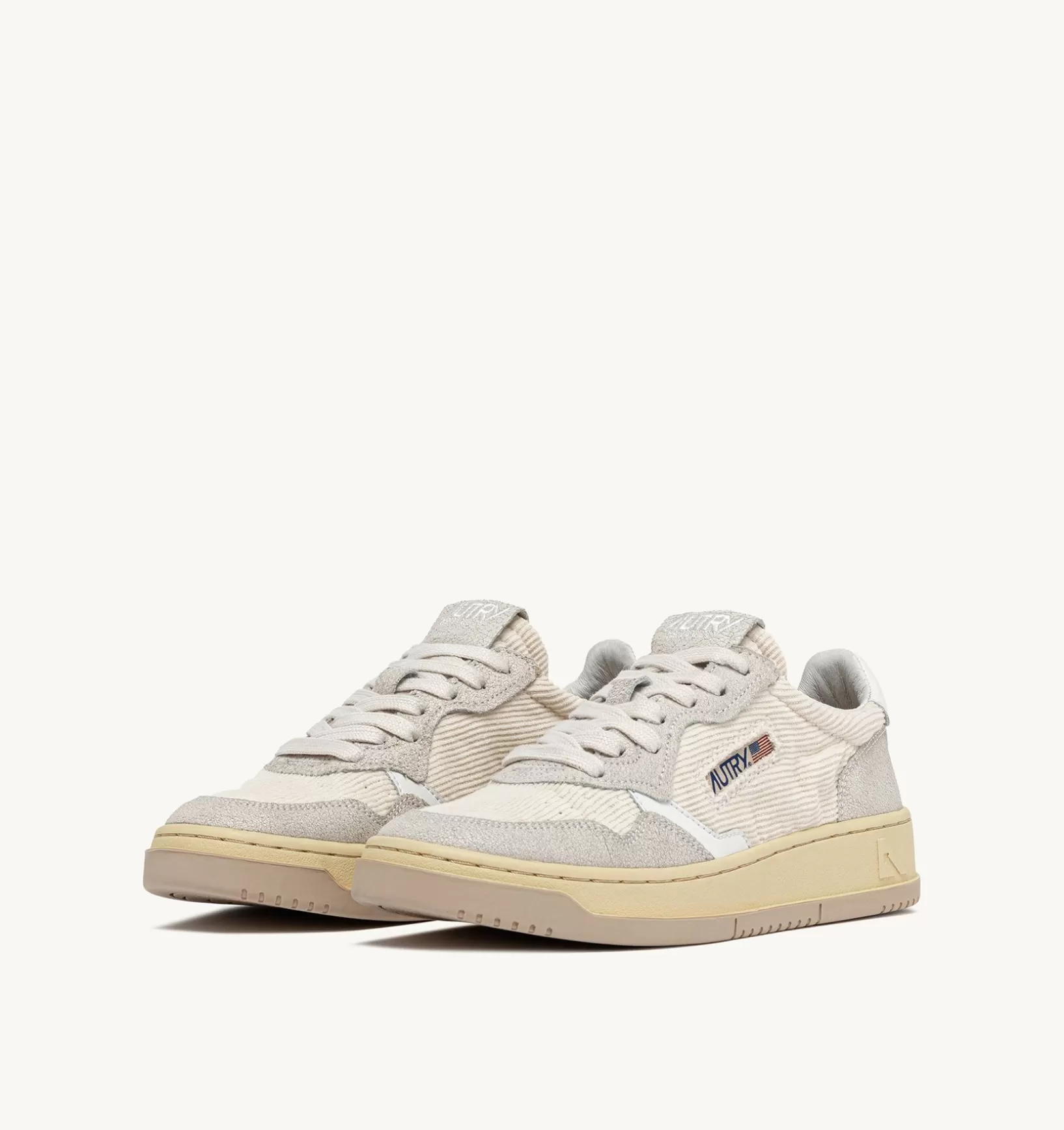 AUTRY Sneakers Medalist Low In Velluto A Costine E Suede Colore Avorio^Donna Medalist