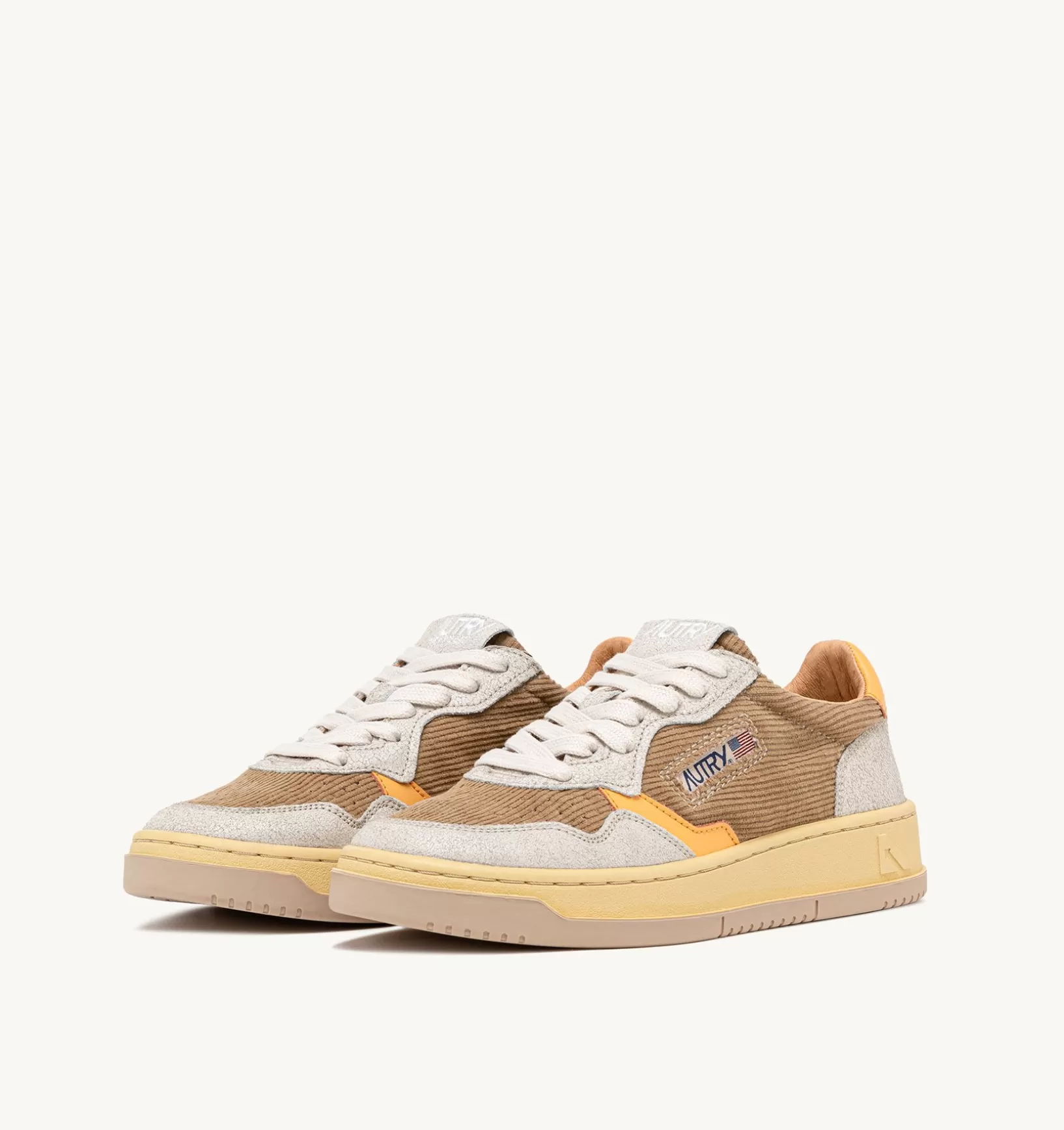 AUTRY Sneakers Medalist Low In Velluto A Costine Taupe E Suede Colore Grigio^Donna Medalist