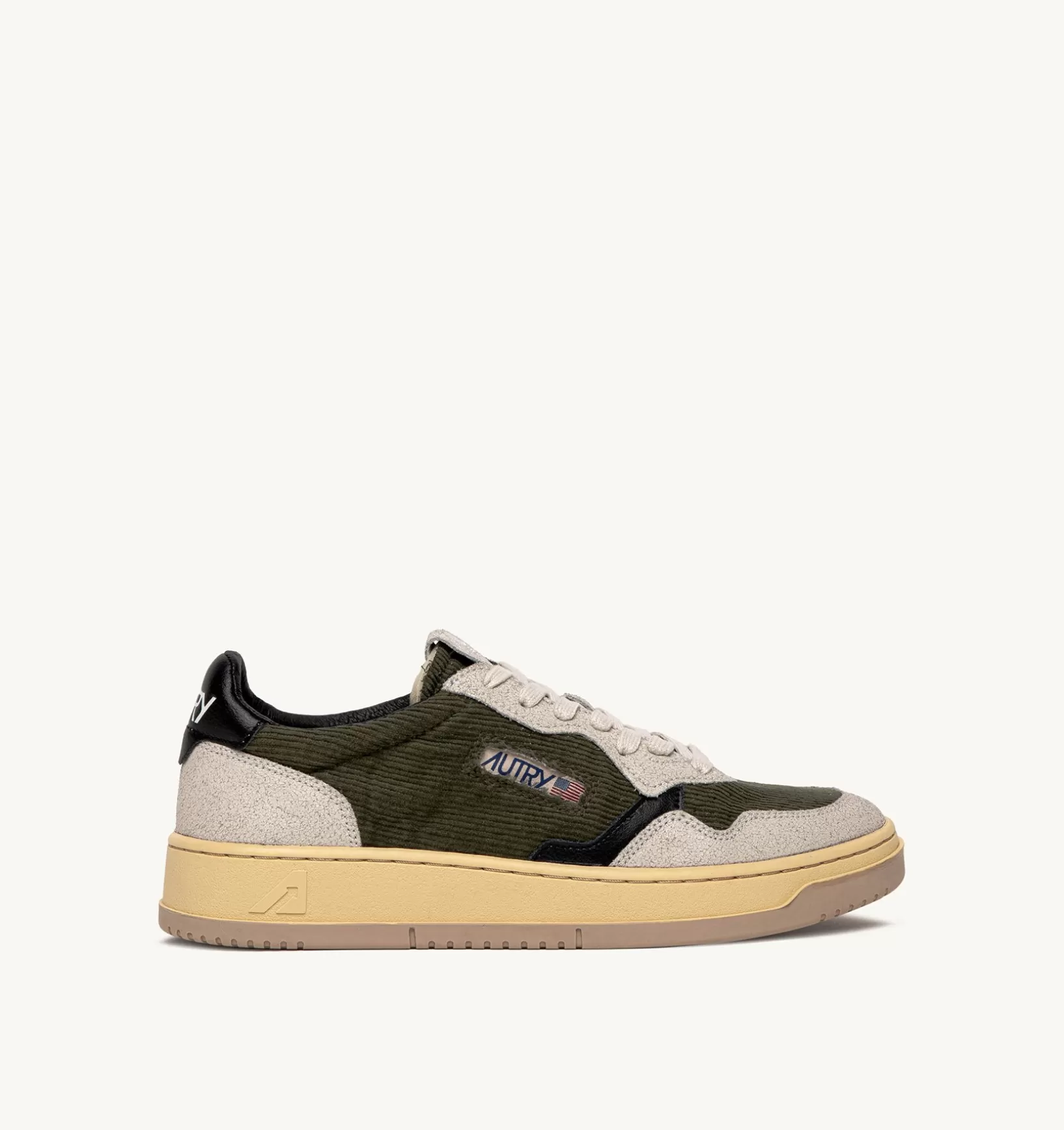 AUTRY Sneakers Medalist Low In Velluto A Costine Verde E Pelle Bianca^Uomo Medalist
